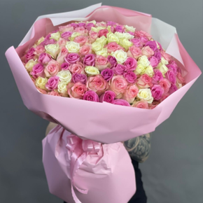 Букет из 151 кенийской розы микс (40 см) в Балашихе