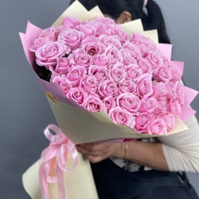 Букет из 51 пастельной розы Аваланж (60 см) в Балашихе