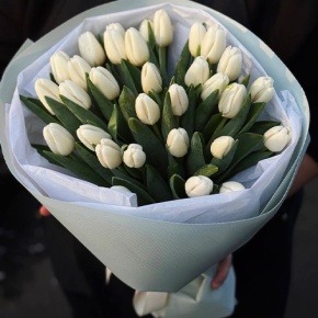 Букет из 31 белого тюльпана в Балашихе