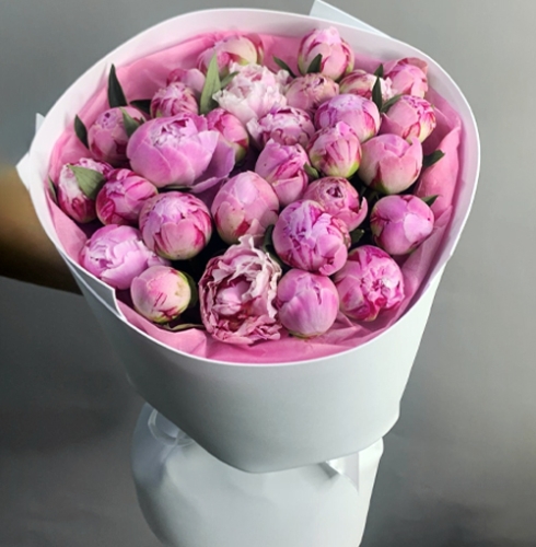 Букет из 29 пионов Сара Бернар в Балашихе