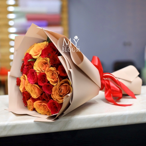 Букет 25 роз микс (50 см) в Балашихе